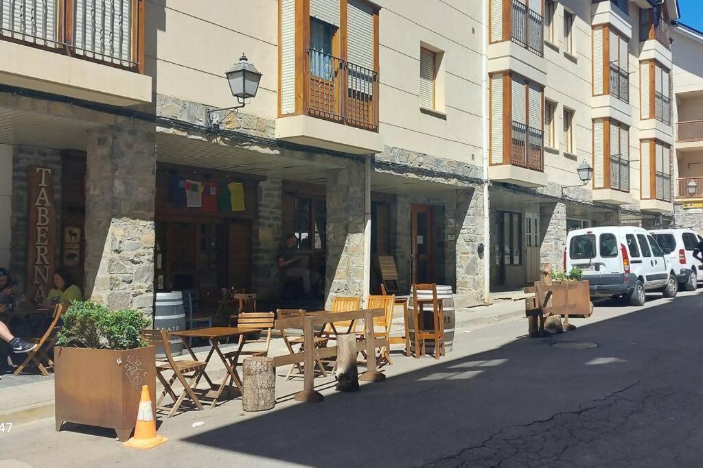Apartamento Alma De Biescas Luaran gambar