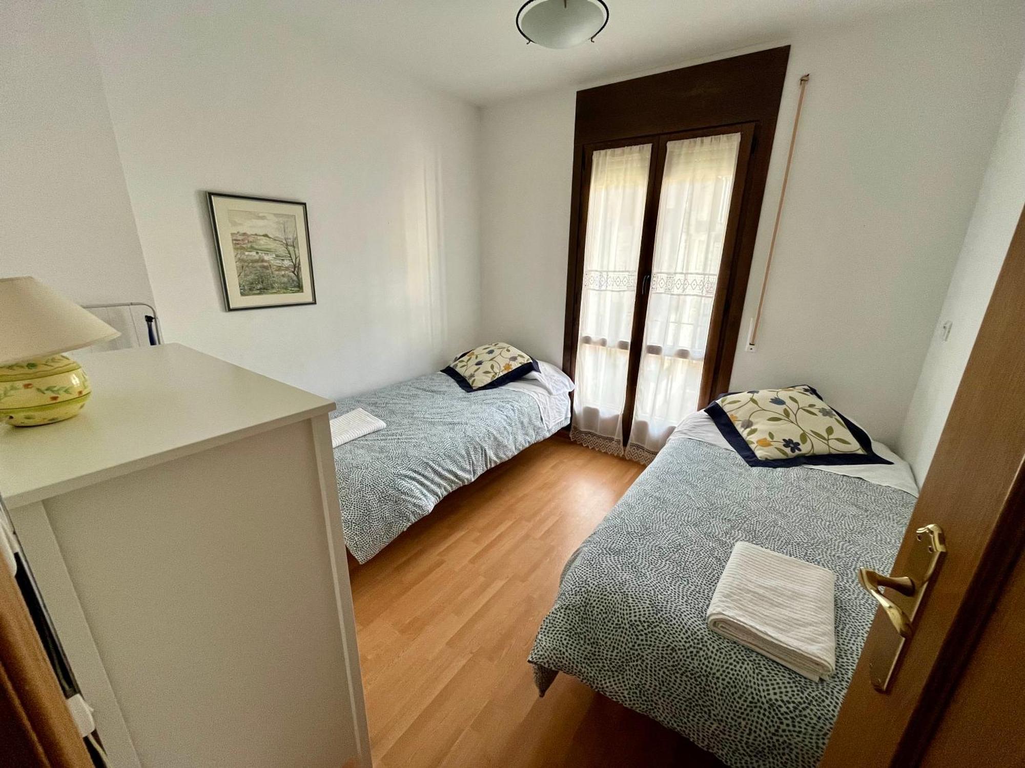 Apartamento Alma De Biescas Luaran gambar